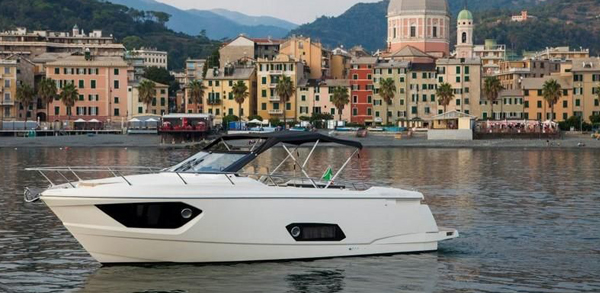 Absolute 40STL — powerboat