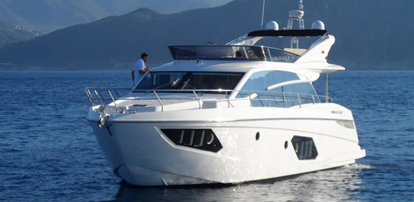 Absolute 52 Fly — motor yacht