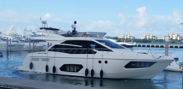 Absolute 56 Fly — motor yacht