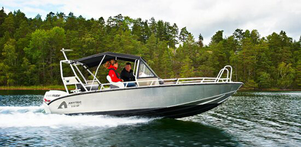 Anytec 530 SP — powerboat
