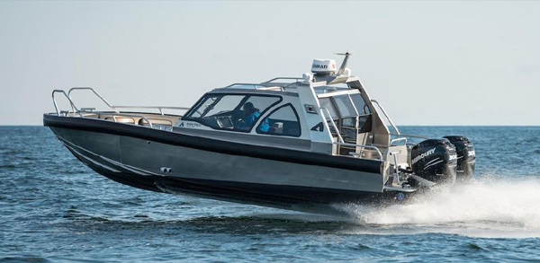 Anytec 868 CAB — powerboat