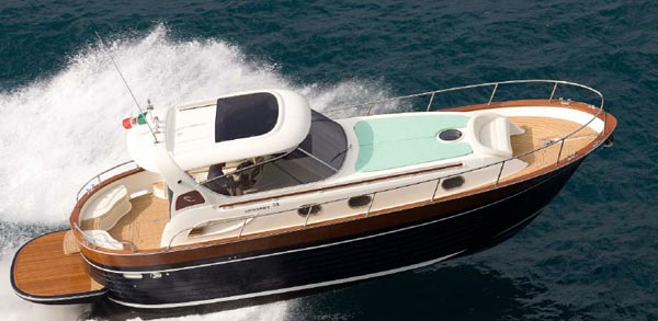 Apreamare 38 Comfort — powerboat