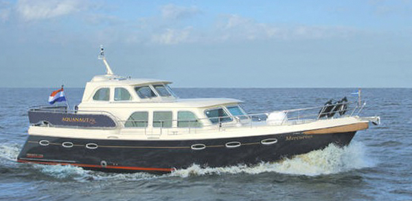 Aquanaut Privilege 1350 PH — powerboat