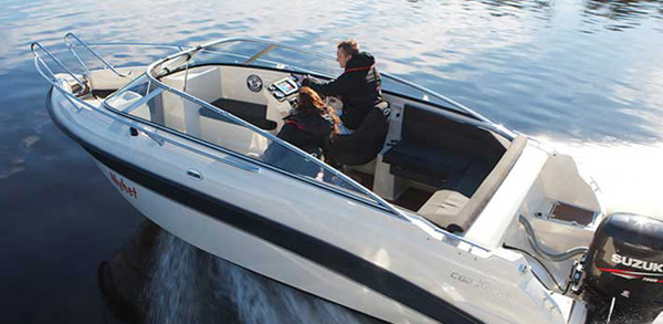 Askeladden 615 Bowrider — powerboat