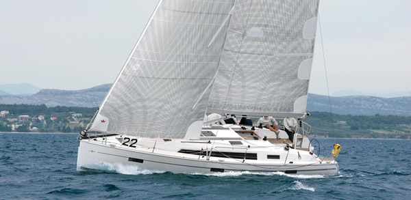 Bavaria 41S Cruiser — sailing yacht