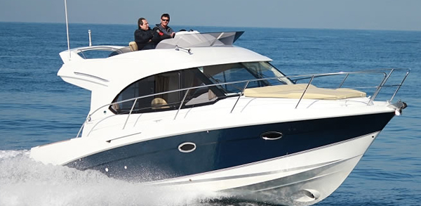 Beneteau Antares 32 — motor yacht