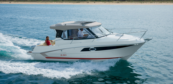 Beneteau Antares 8.80 — powerboat