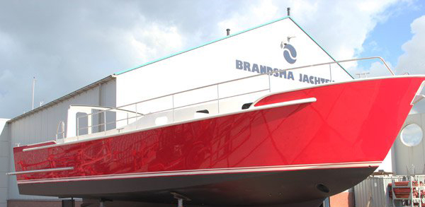 Brandsma Luna 27 — powerboat
