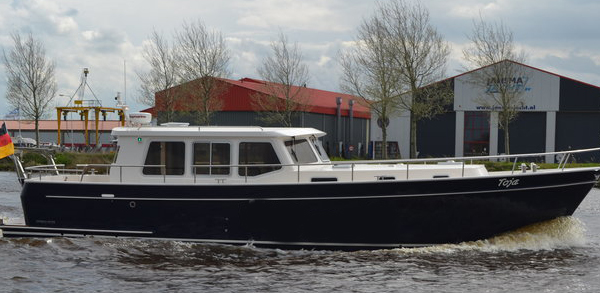Brandsma Noordzeekotter 1300 OK — powerboat