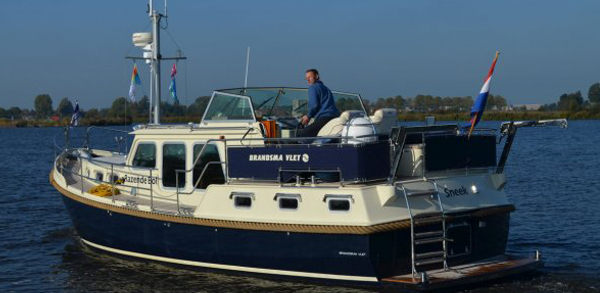 Brandsma Vlet 1000 AK — powerboat