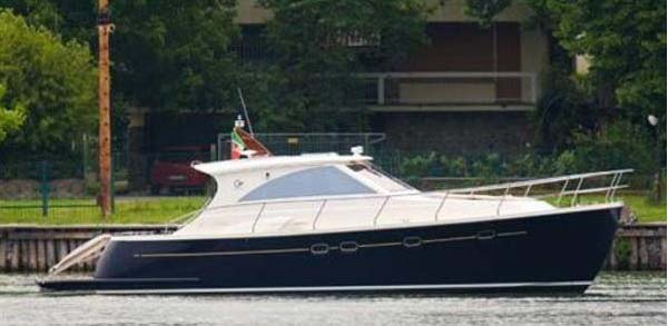Cantieri Estensi 400 Goldstar S — powerboat