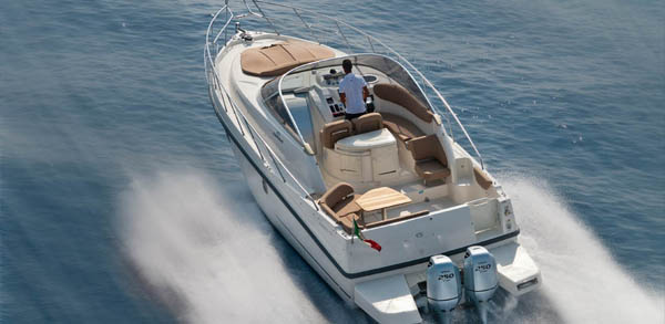 Cranchi Panama 32 — powerboat