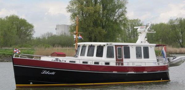 De Alm Almclassic 1400 — powerboat