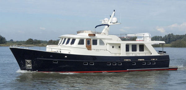 De Alm Delfino 70 — powerboat