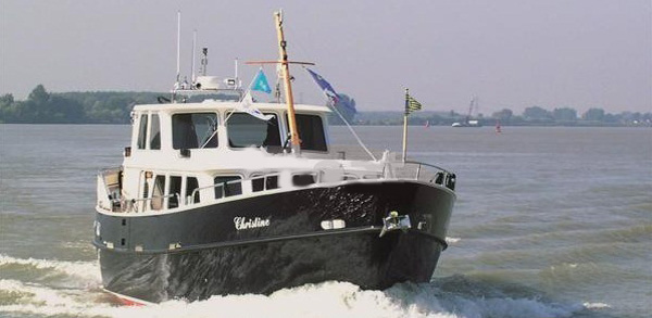 De Alm Kotter 1500 AK — powerboat