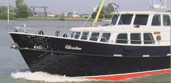 De Alm Kotter 1670 AK — powerboat