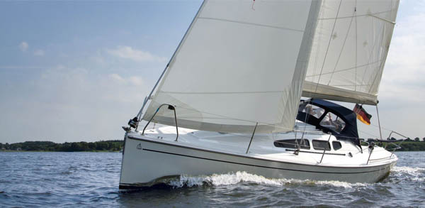 Dehler 29 — sailing yacht