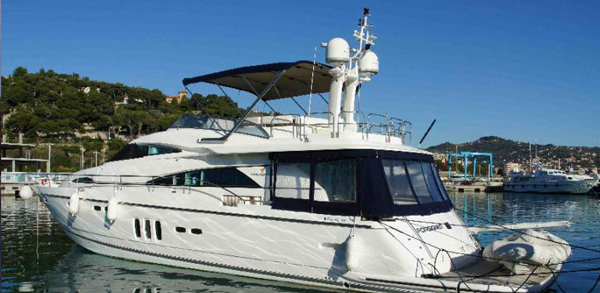 Fairline 70 Squadron — motor yacht