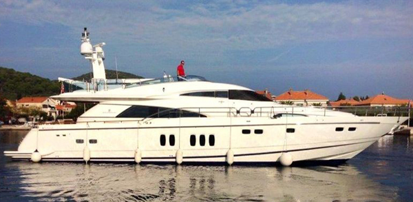 Fairline 74 Squadron — motor yacht