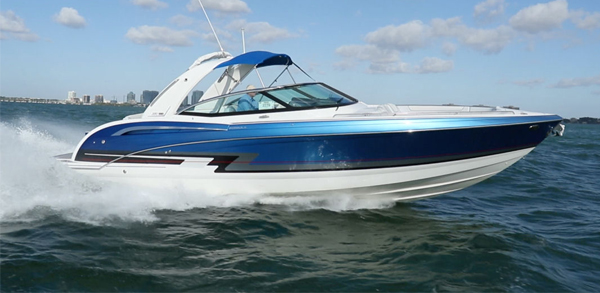 Formula 350 CBR FX — powerboat
