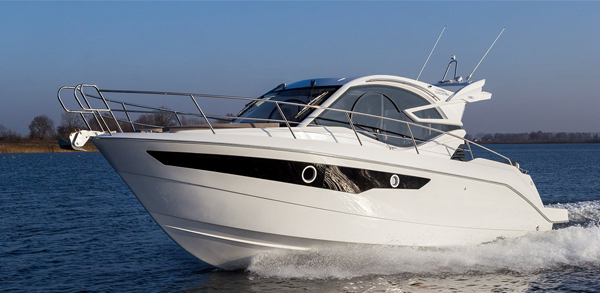 Galeon 310 HTC — powerboat