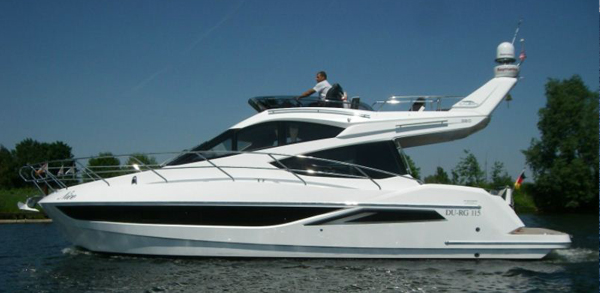 Galeon 380 Fly — motor yacht