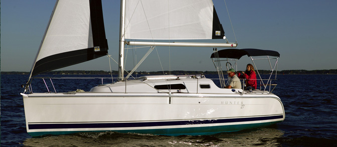 Hunter 27 — sailing yacht