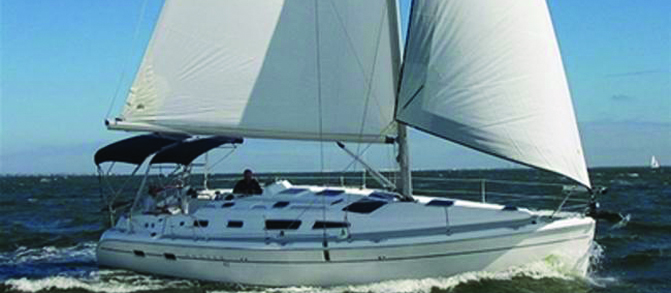 Hunter 41 — sailing yacht