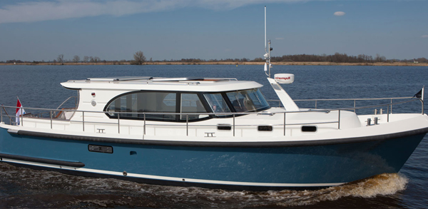 Jetten 41 Sedan — powerboat