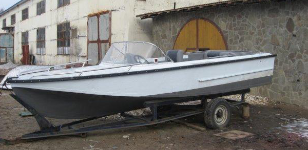 Катер «Амур-М» — powerboat