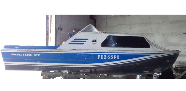 Катер "Восток-2" — powerboat