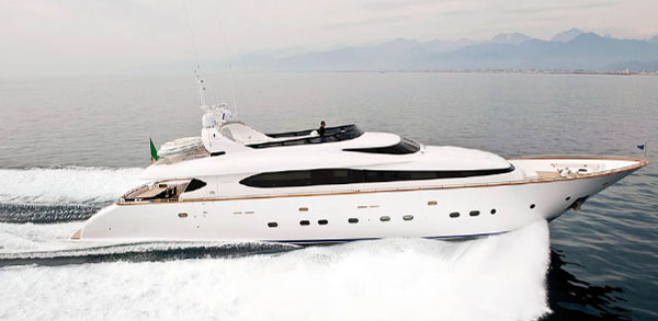 Maiora 31DP — powerboat