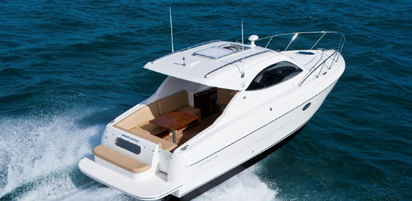 Maritimo 32 Mustang — powerboat