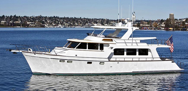 Marlow Explorer 61C — powerboat