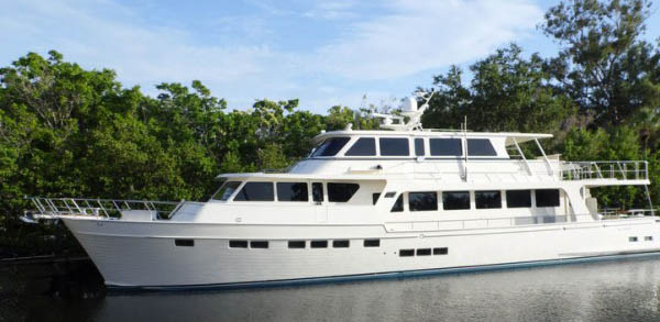 Marlow Explorer 61E — powerboat