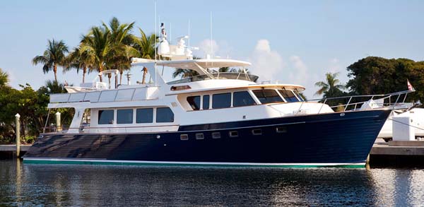 Marlow Explorer 78E — powerboat