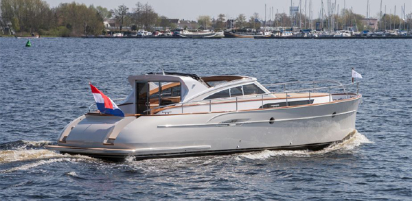 Mulder Favorite 1300 — powerboat