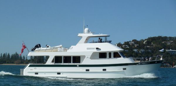 Outer Reef 630 MY — powerboat