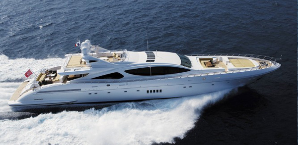 Overmarine Mangusta 165 — powerboat