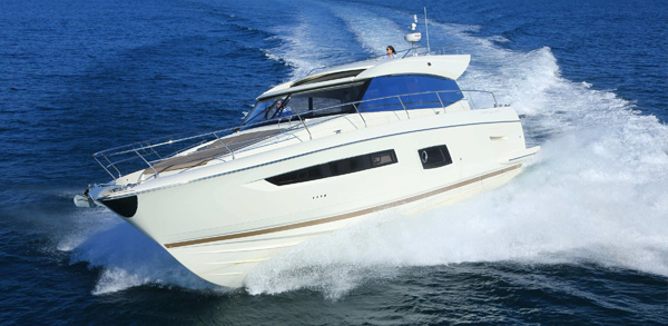 Prestige 550 S — powerboat