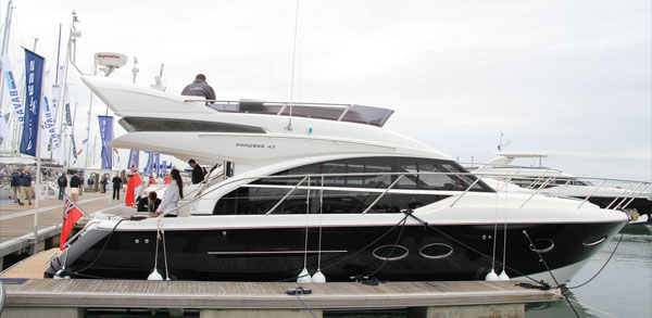 Princess 43 — motor yacht