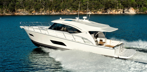 Riviera 525 SUV — powerboat