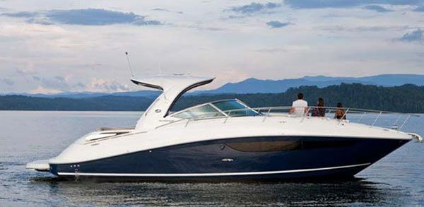 Sea Ray 370 Sundancer — powerboat