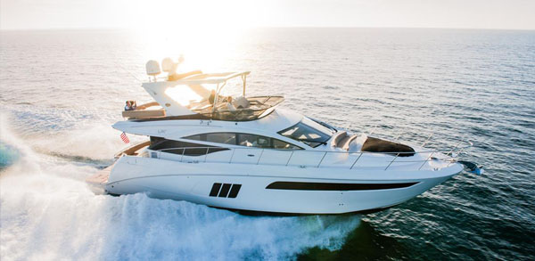 Sea Ray L590 fly — motor yacht