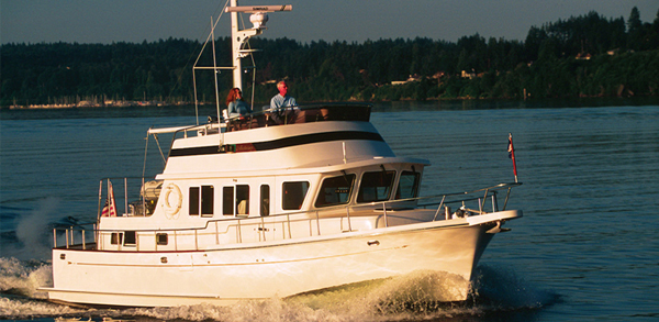 Selene 38 — powerboat
