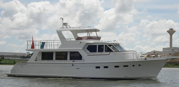 Selene 58 E — powerboat