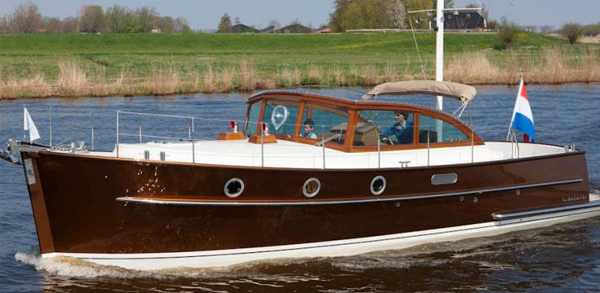 Serious Gently 36' Sport Hardtop — powerboat
