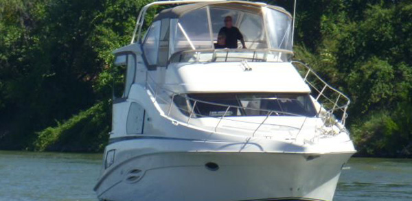 Silverton 39 Motor Yacht — motor yacht