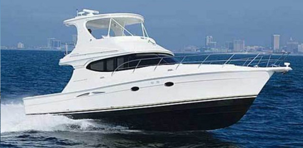Silverton 45 Convertible — motor yacht