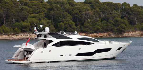 Sunseeker 101 Sport Yacht — powerboat